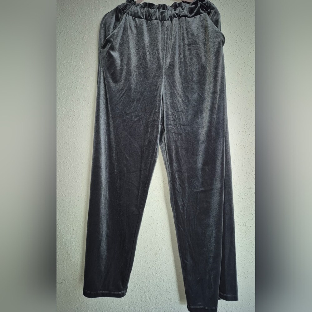 Treasure & Bond Charcoal Velvet Joggers